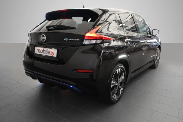 2020 NISSAN LEAF - 20