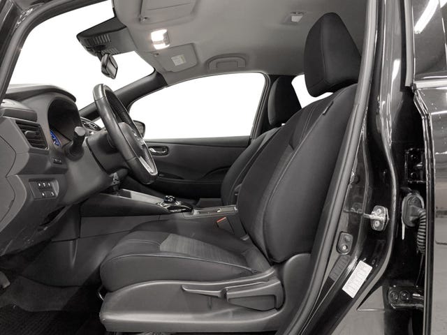 2018 NISSAN LEAF - 7