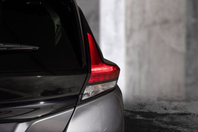 2022 NISSAN LEAF - 7