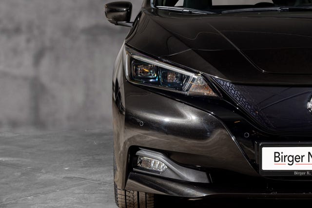 2022 NISSAN LEAF - 7