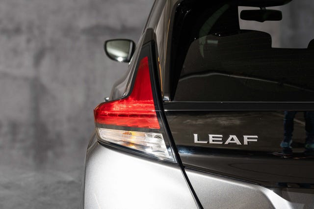 2022 NISSAN LEAF - 8