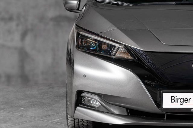 2022 NISSAN LEAF - 7