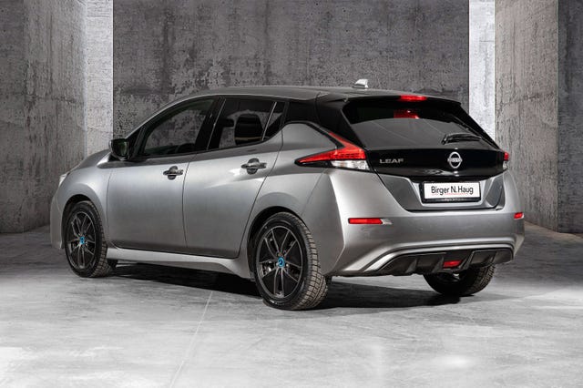 SJNFAAZE1U0170381 2022 NISSAN LEAF-2