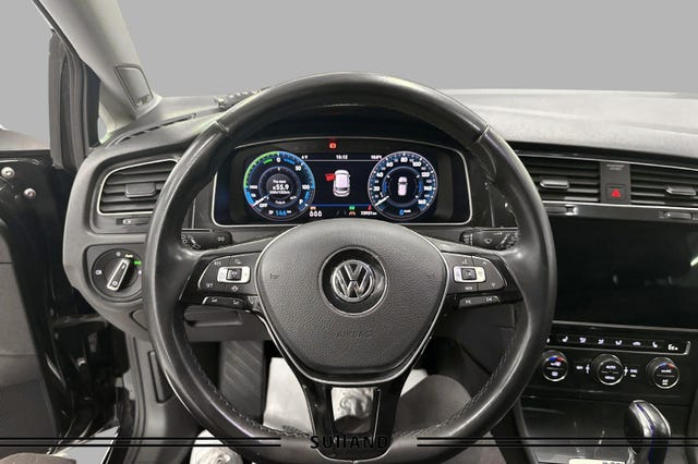 2019 VOLKSWAGEN GOLF - 11