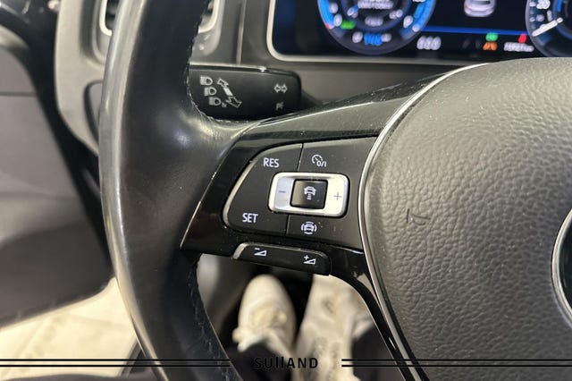 2019 VOLKSWAGEN GOLF - 14