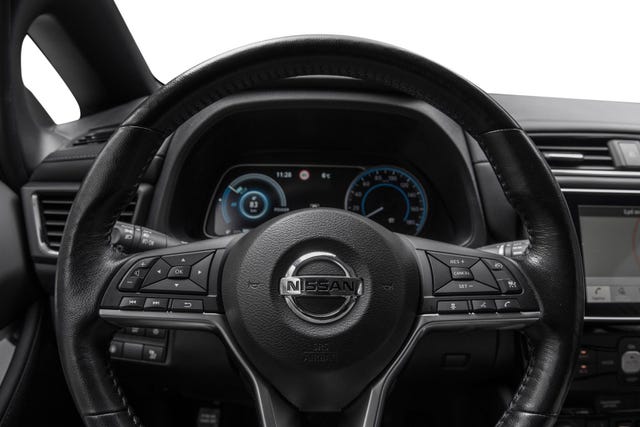 2021 NISSAN LEAF - 14