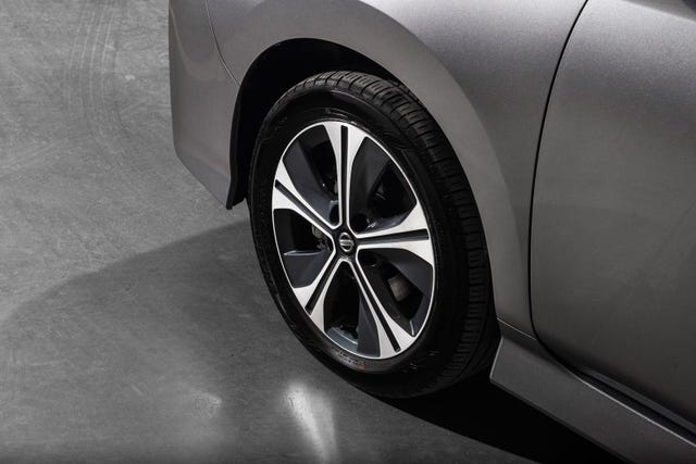 2021 NISSAN LEAF - 8