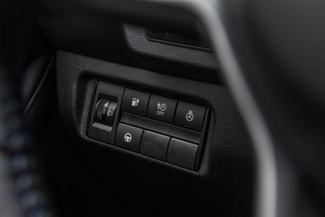 2022 NISSAN LEAF - 18
