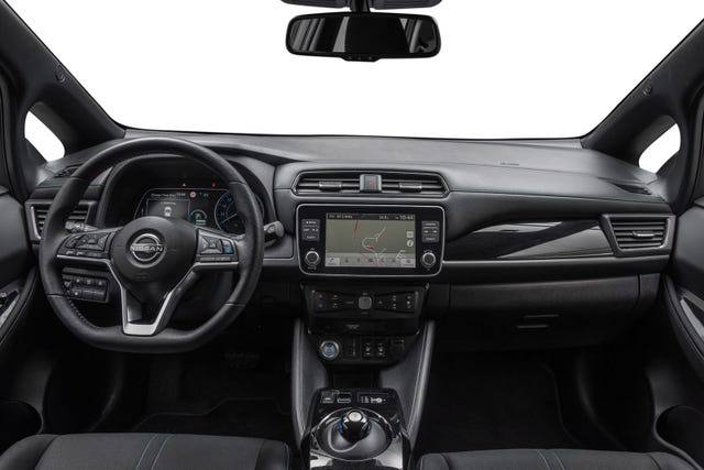 2022 NISSAN LEAF - 13