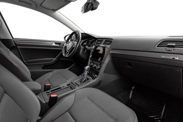 2018 VOLKSWAGEN GOLF - 13