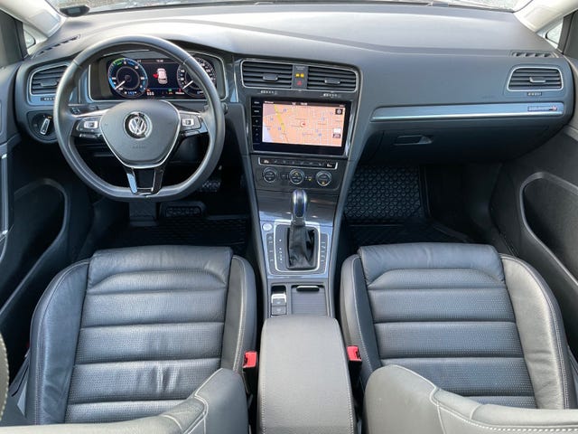 2019 VOLKSWAGEN GOLF - 10