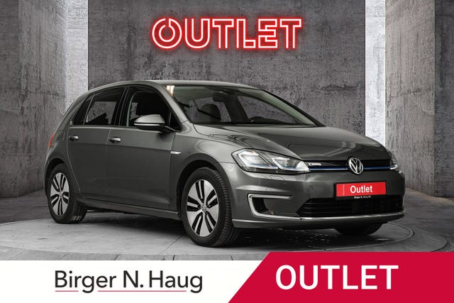 WVWZZZAUZJW906074 2018 VOLKSWAGEN GOLF-0