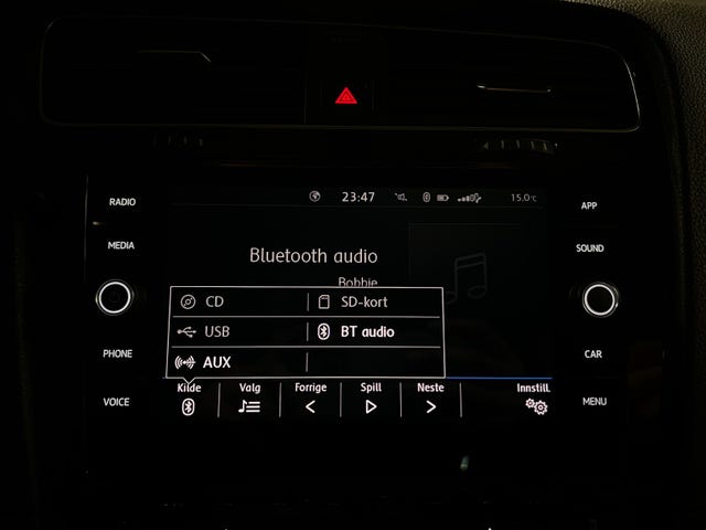 2019 VOLKSWAGEN GOLF - 25