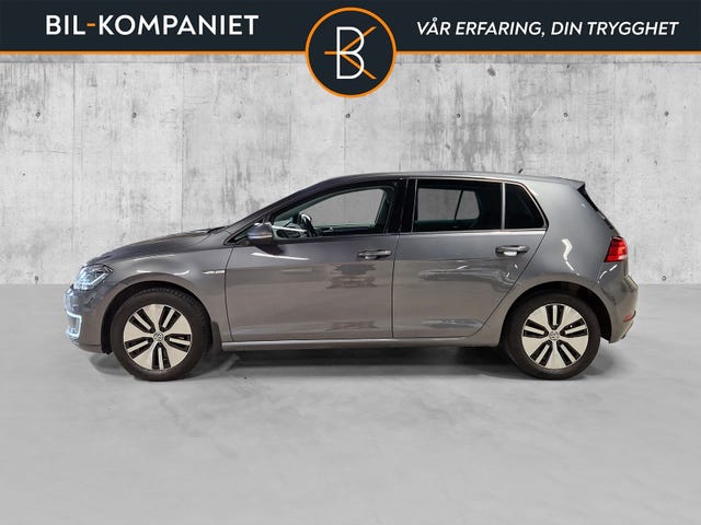 WVWZZZAUZJ8910633 2018 VOLKSWAGEN GOLF-4