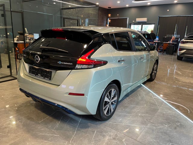 2020 NISSAN LEAF - 7