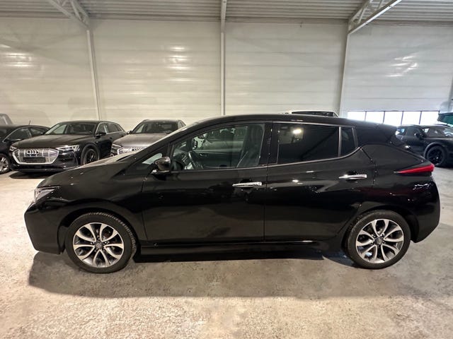 SJNFAAZE1U0144821 2022 NISSAN LEAF-1