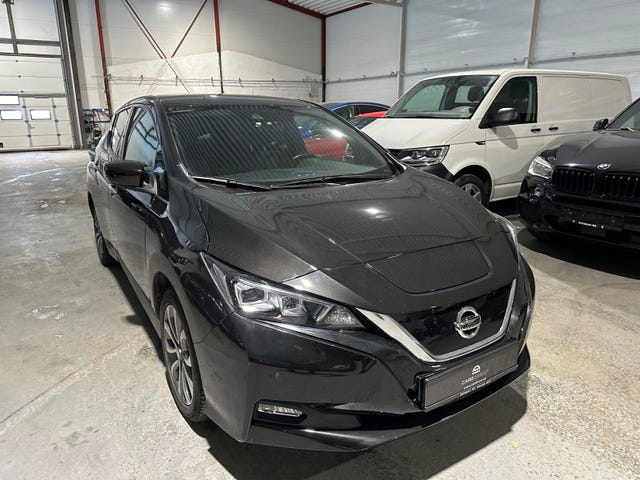 2022 NISSAN LEAF - 15