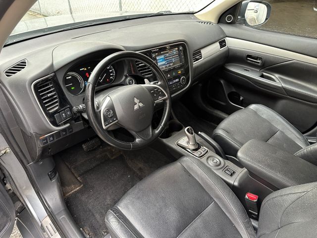 2014 MITSUBISHI OUTLANDER - 33