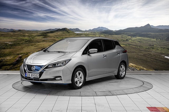 SJNFAAZE1U0104228 2020 NISSAN LEAF-2