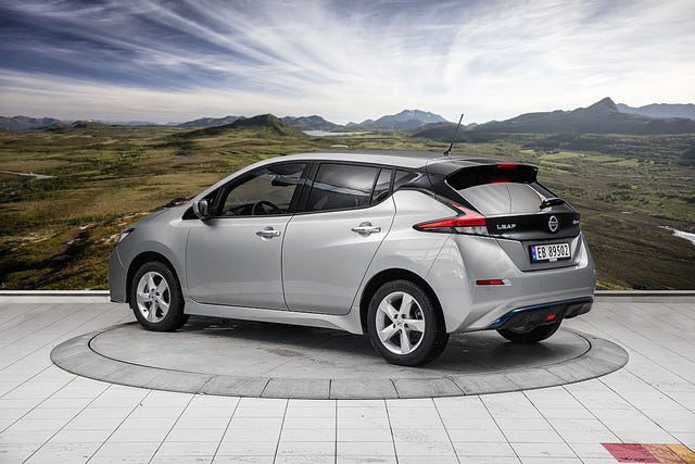 SJNFAAZE1U0104228 2020 NISSAN LEAF-4