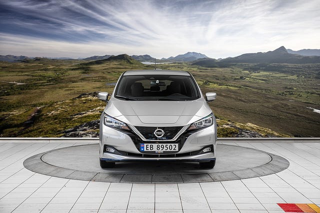SJNFAAZE1U0104228 2020 NISSAN LEAF-1