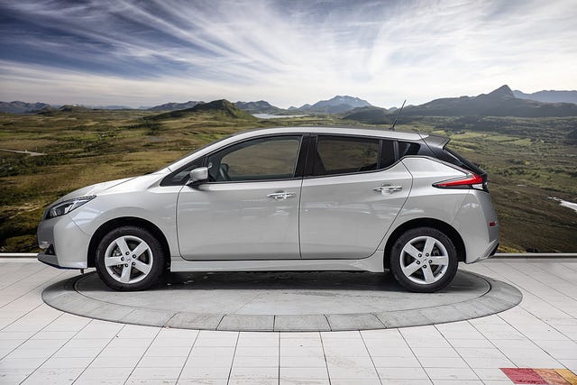 SJNFAAZE1U0104228 2020 NISSAN LEAF-3