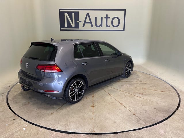 2018 VOLKSWAGEN GOLF - 9