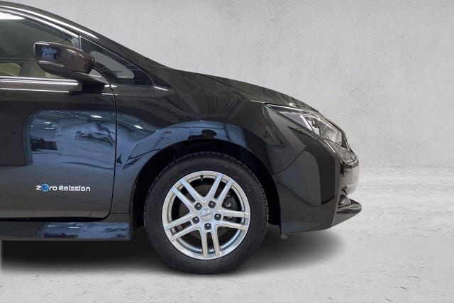 2020 NISSAN LEAF - 9