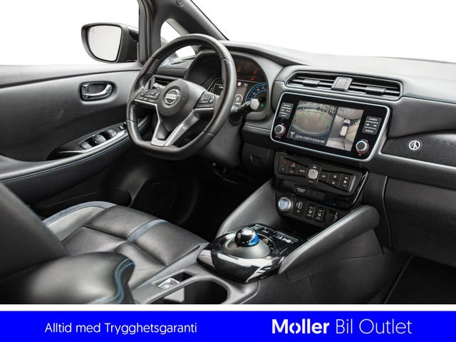 2020 NISSAN LEAF - 11