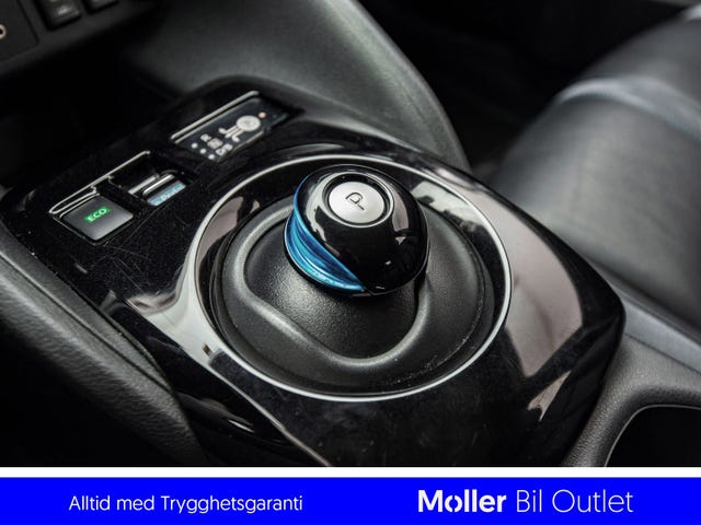 2020 NISSAN LEAF - 26