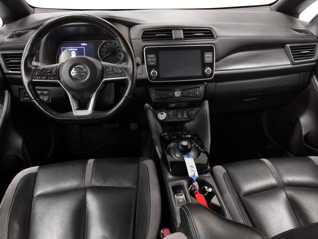 2020 NISSAN LEAF - 8