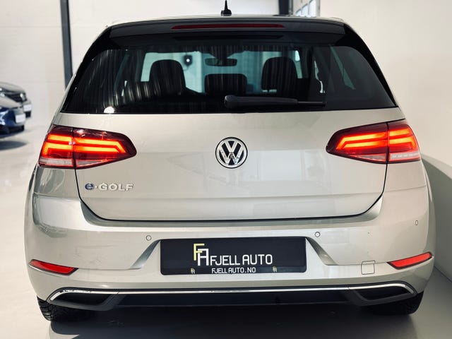 2019 VOLKSWAGEN GOLF - 11