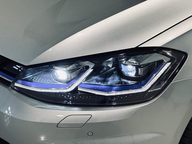 WVWZZZAUZKW904796 2019 VOLKSWAGEN GOLF-3