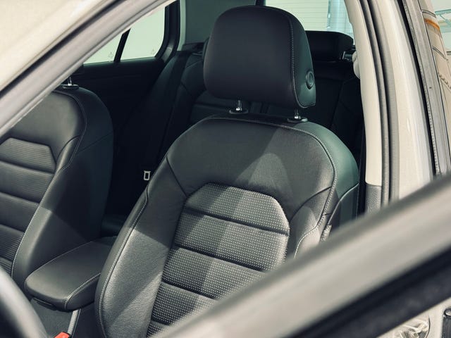 2019 VOLKSWAGEN GOLF - 13