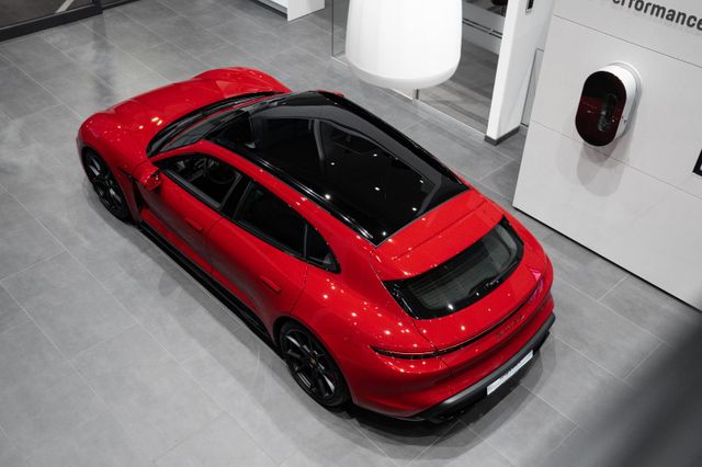 2022 PORSCHE TAYCAN SPORT TURISMO - 2