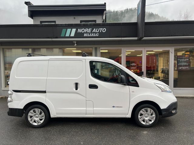 VSKYAAME0U0602838 2018 NISSAN E-NV200-4