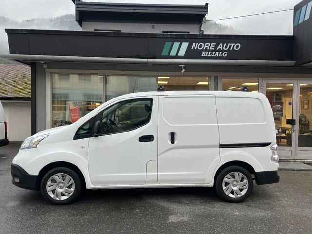 VSKYAAME0U0602838 2018 NISSAN E-NV200-1