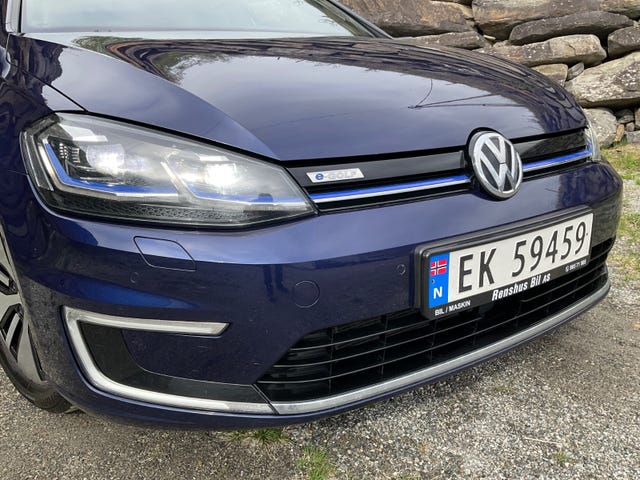 2018 VOLKSWAGEN GOLF - 19