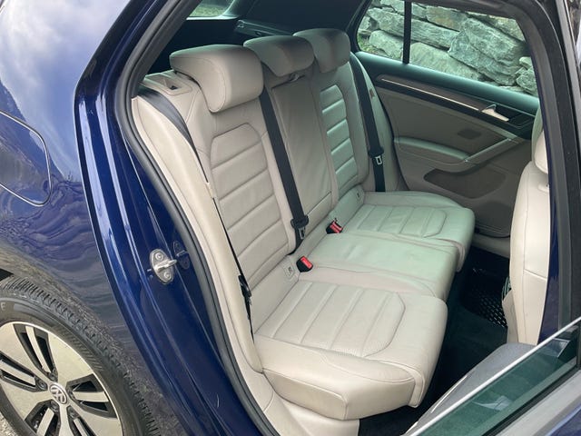 2018 VOLKSWAGEN GOLF - 8