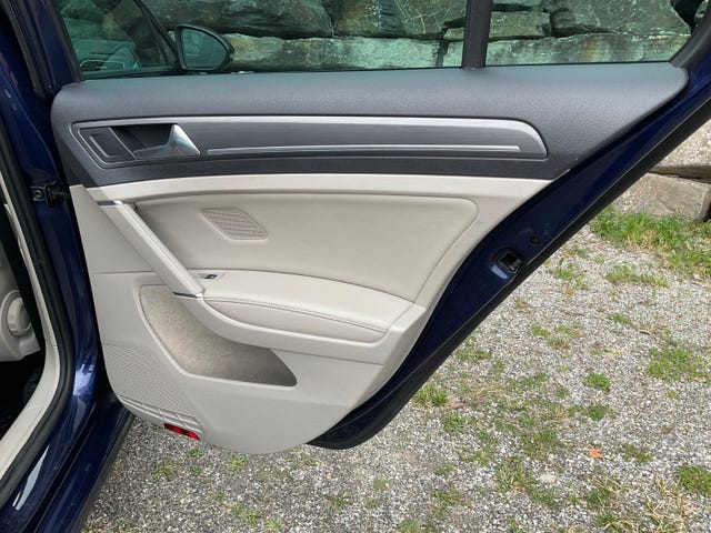 2018 VOLKSWAGEN GOLF - 53