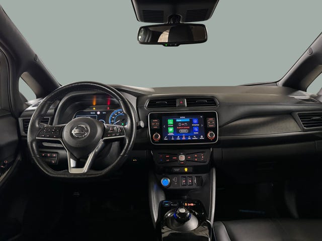 2020 NISSAN LEAF - 15