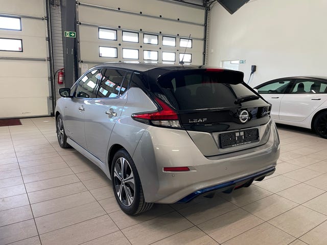 SJNFAAZE1U0076173 2020 NISSAN LEAF-5