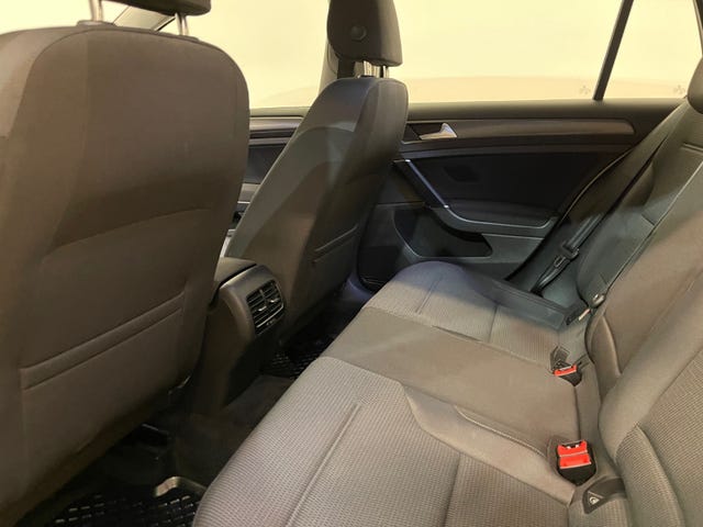 2019 VOLKSWAGEN GOLF - 20