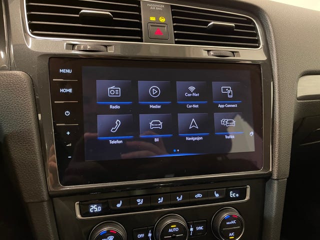 2019 VOLKSWAGEN GOLF - 17