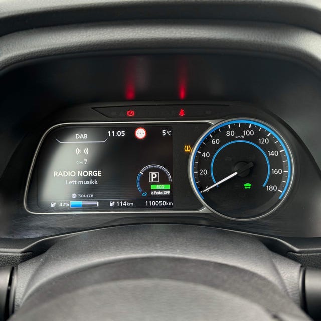 2018 NISSAN LEAF - 36