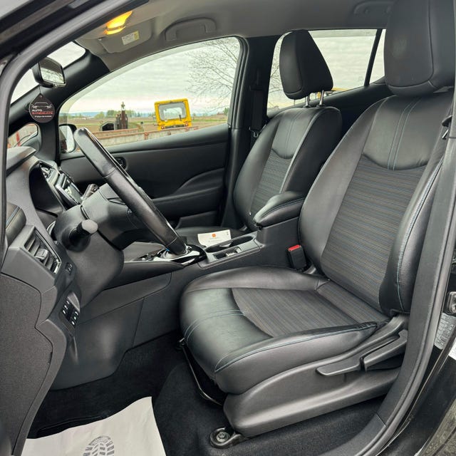 2018 NISSAN LEAF - 21