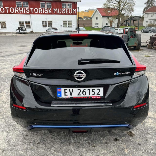 SJNFAAZE1U0033414 2018 NISSAN LEAF-5