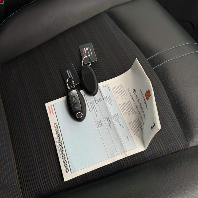 2018 NISSAN LEAF - 27