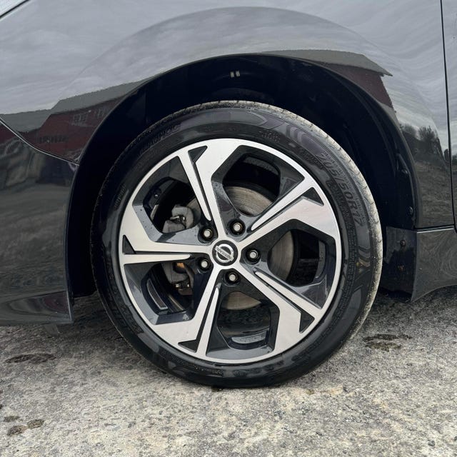 SJNFAAZE1U0033414 2018 NISSAN LEAF-1