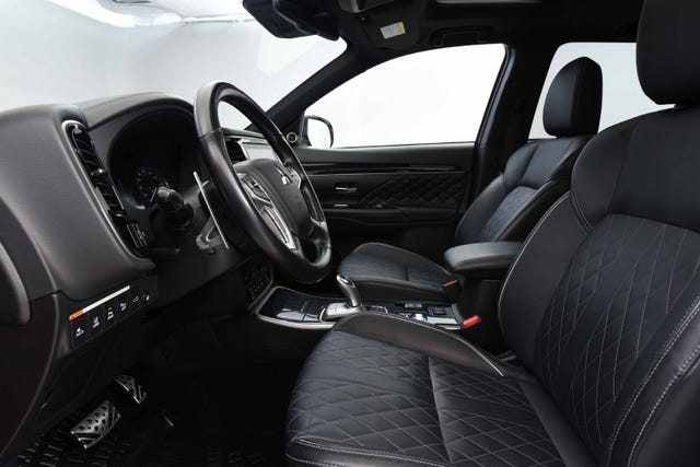 2020 MITSUBISHI OUTLANDER - 26